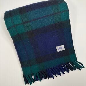 Vintage Amana Fine Woolens Plaid Tartan Wool Throw Blanket